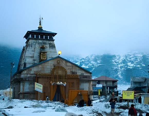 How to book Helicopter tickets to Kedarnath