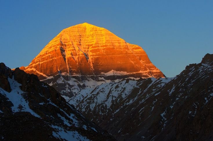 Kailash Mansoravar  Tour  by Helicopter